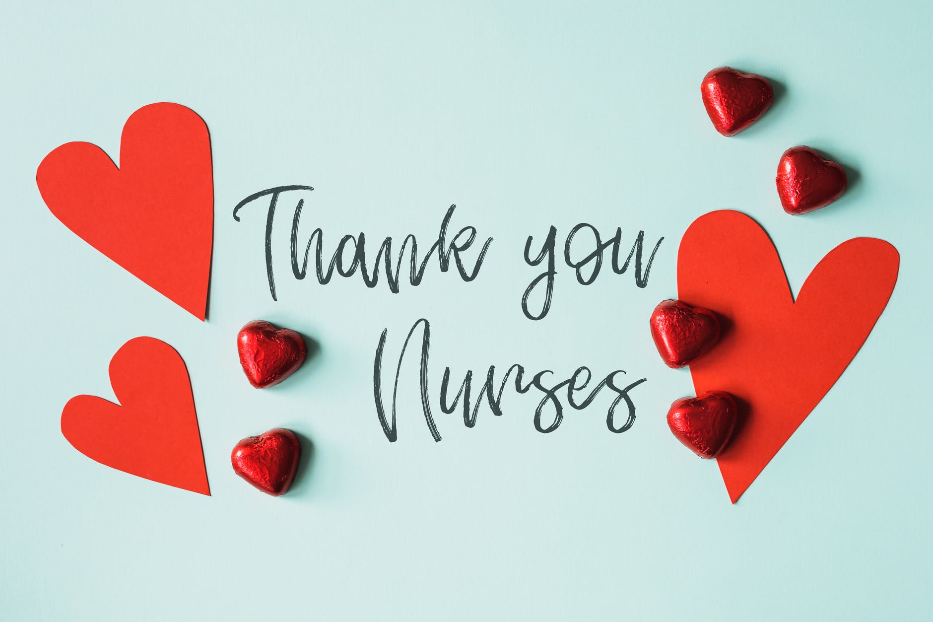 gratitude message for nurses with red hearts